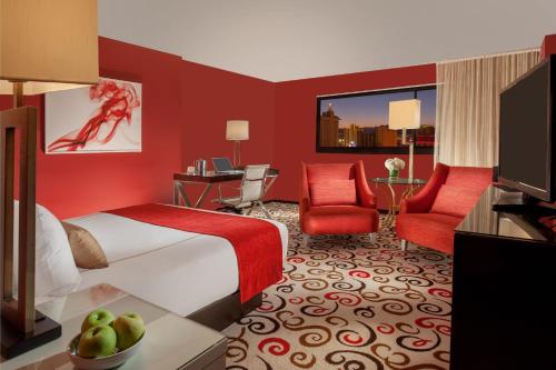 Estudio Grand con cama extragrande del hotel Downtown Grand Las Vegas