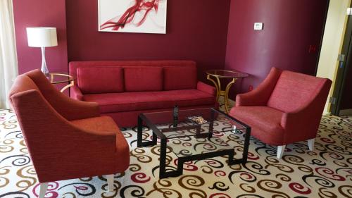 Suite City con cama extragrande del hotel Downtown Grand Las Vegas. Foto 4