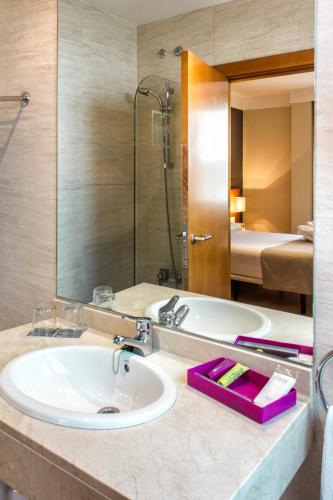 Habitación Doble con 1 o 2 camas (1 o 2 personas) del hotel Zenit Logroño. Foto 4