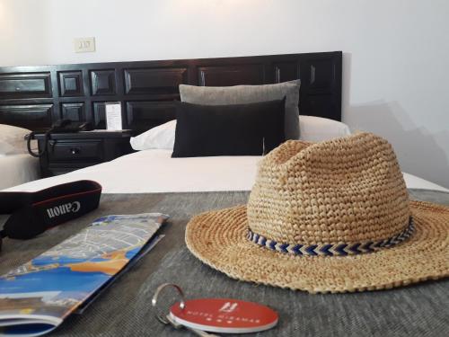 Habitación Doble Estándar - 2 camas del hotel Miramar. Foto 23