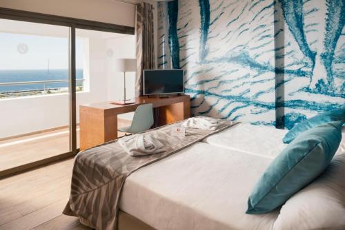 Habitación Doble Select del hotel Costa Calero Thalasso and Spa. Foto 1