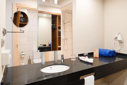 Habitación Doble Select del hotel Costa Calero Thalasso and Spa. Foto 3