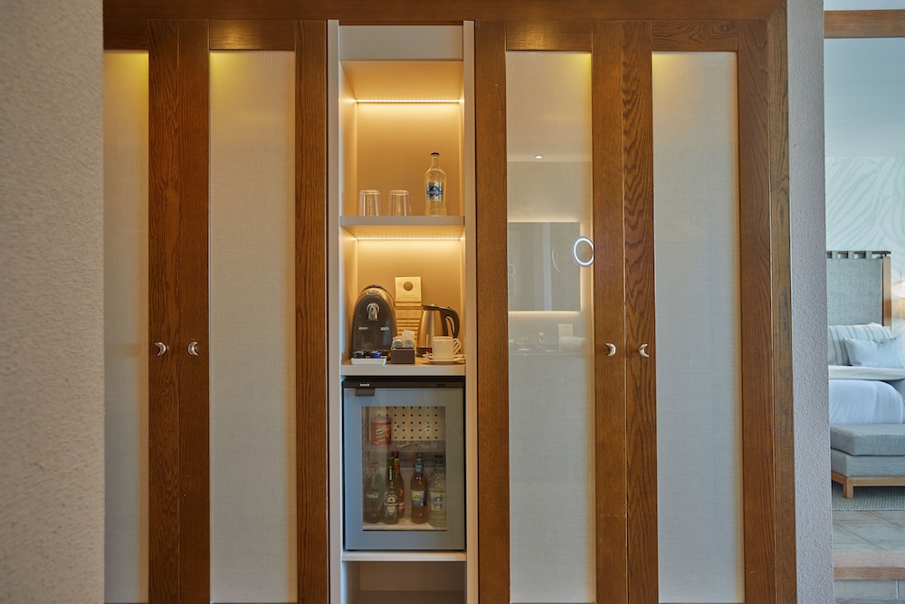 Habitación Deluxe, terraza, vistas al mar (Preferred Club) del hotel Secrets Lanzarote Resort and Spa – Adults Only (+18). Foto 1