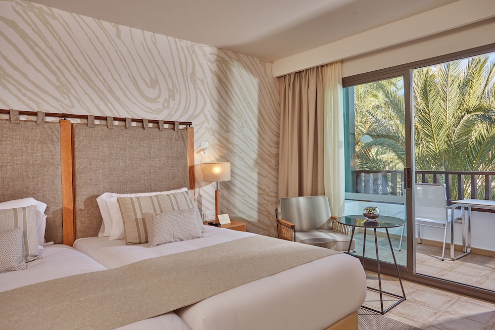 Habitación Deluxe, terraza, vistas al mar (Preferred Club) del hotel Secrets Lanzarote Resort and Spa – Adults Only (+18). Foto 2