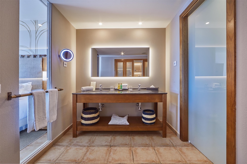 Suite junior, terraza, vistas al mar (Preferred Club) del hotel Secrets Lanzarote Resort and Spa – Adults Only (+18). Foto 4