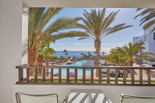 Suite Vista Mar Lujo Superior 1 Cama king 2 Camas dobles del hotel Secrets Lanzarote Resort and Spa – Adults Only (+18)