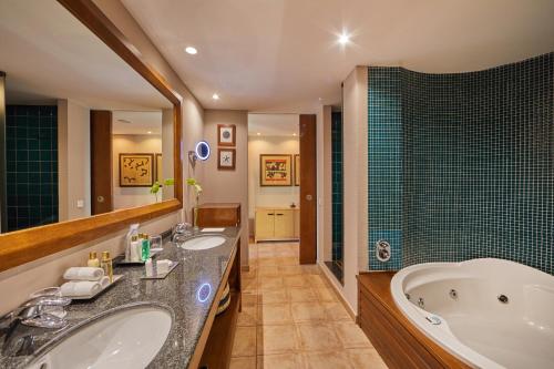 Suite Ocean View Swim Up Preferred Club del hotel Secrets Lanzarote Resort and Spa – Adults Only (+18). Foto 9