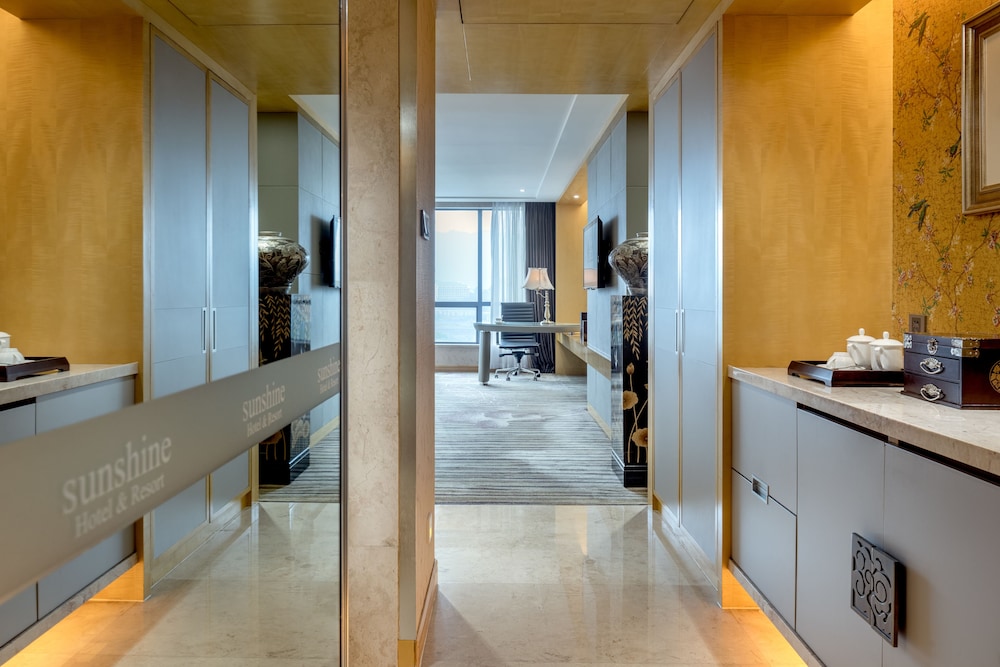 Habitación Deluxe con 2 camas individuales, vistas a la montaña del hotel Sunshine Zhangjiajie. Foto 4