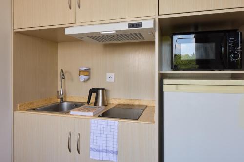Estudio Superior del hotel Zenitude Swiss Apparthotels. Foto 9