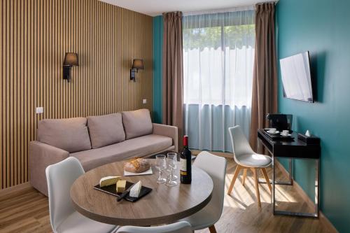 Apartamento Superior de 1 dormitorio del hotel Zenitude Swiss Apparthotels. Foto 7