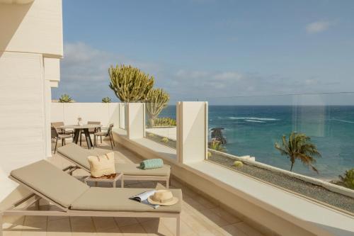 Suite Ático The Reserve - Frente al océano del hotel Paradisus Salinas Lanzarote. Foto 7