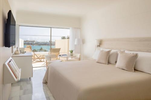 Habitación Premium - Frente al océano del hotel Paradisus Salinas Lanzarote. Foto 5