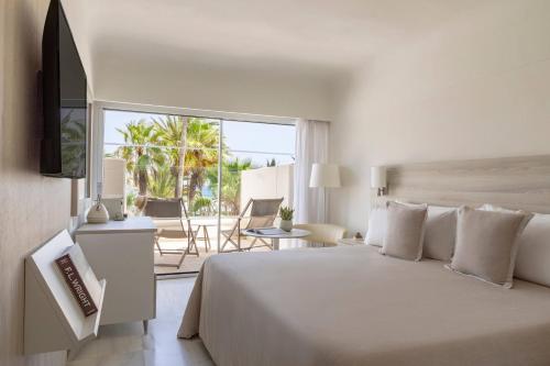 Habitación Premium con vistas al complejo del hotel Paradisus Salinas Lanzarote. Foto 4