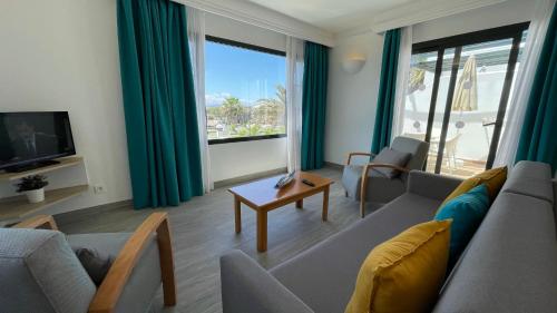 Apartamento Superior de 1 dormitorio, con terraza del hotel Palmeras Garden