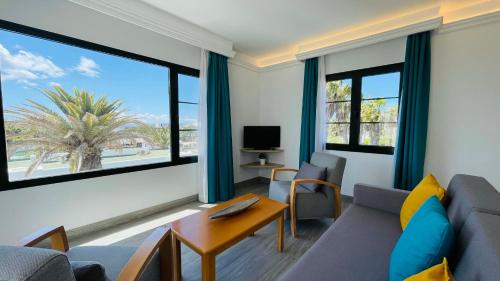 Apartamento Superior de 1 dormitorio, con terraza del hotel Palmeras Garden. Foto 13