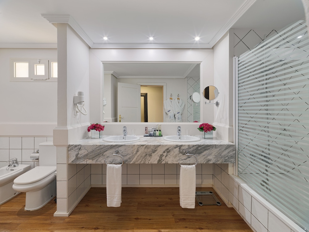 Suite junior del hotel H10 Rubicón Horizons Collection. Foto 4