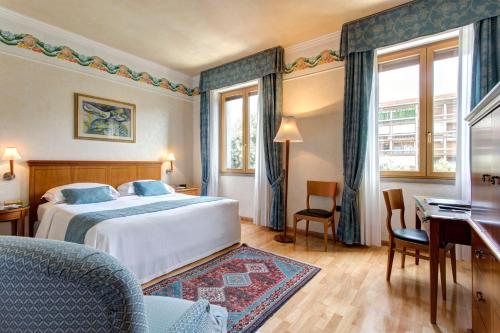 Habitación Triple del hotel Firenze. Foto 2
