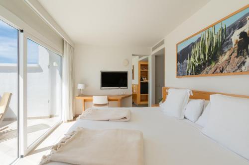 Habitación Doble Star Prestige con vistas al mar del hotel Iberostar Selection Lanzarote Park