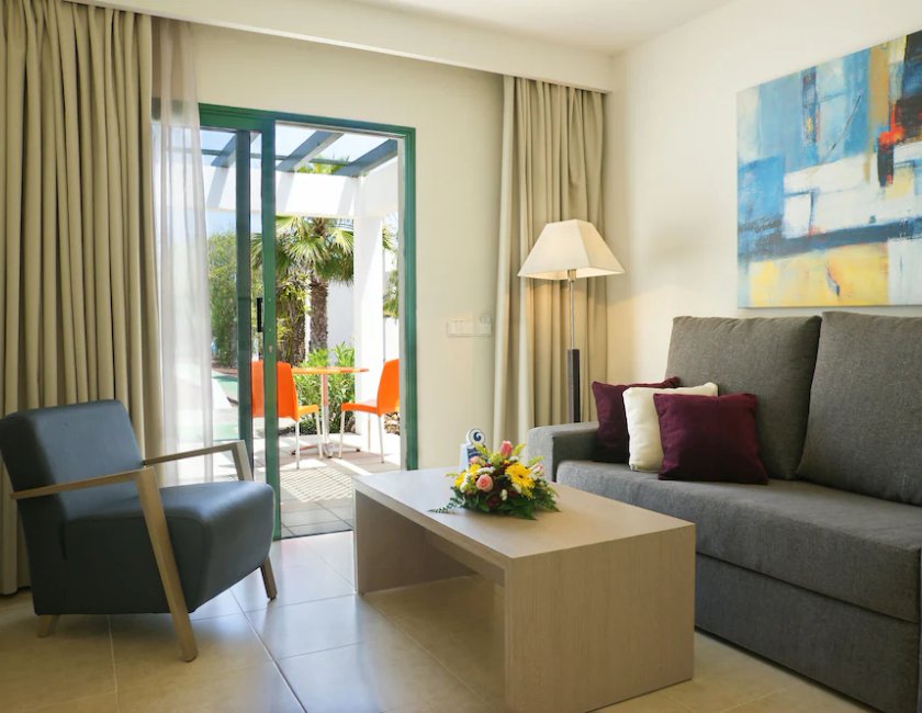 Bungalow de 1 habitación del hotel Relaxia Lanzasur Club. Foto 5