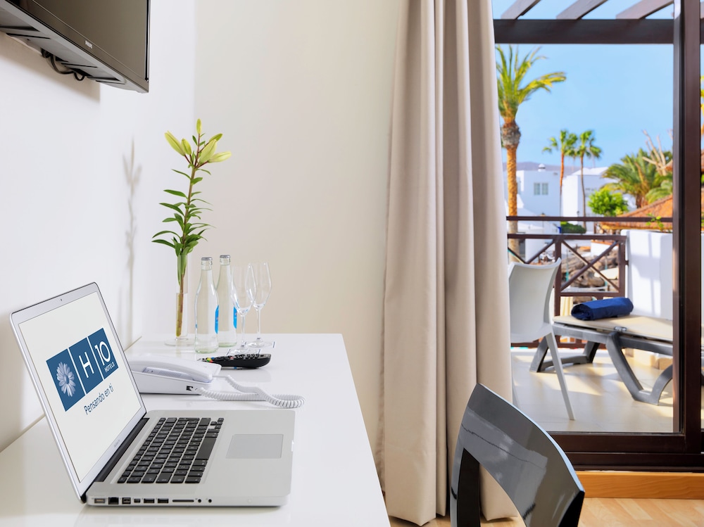 Suite del hotel H10 White Suites. Foto 2