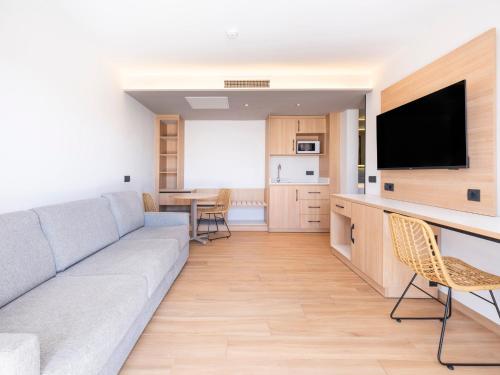 Suite con piscina privada del hotel Mynd Yaiza. Foto 5