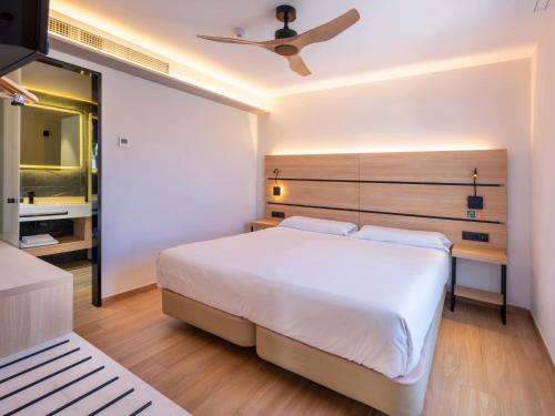 Suite con piscina privada del hotel Mynd Yaiza. Foto 7