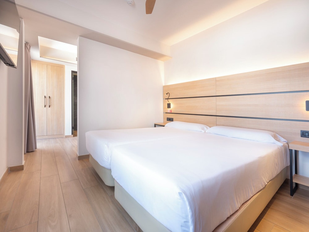 Habitación estándar doble del hotel Mynd Yaiza. Foto 2