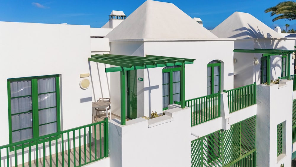 Habitación triple estándar del hotel Mynd Yaiza. Foto 5