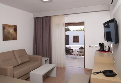 Suite del hotel HL Rio Playa Blanca. Foto 5