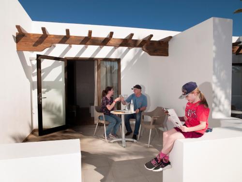 Habitación Doble Superior del hotel HL Rio Playa Blanca. Foto 6