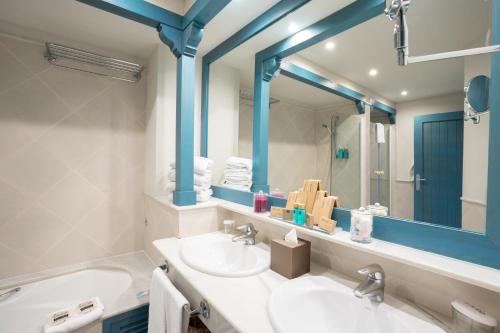 Suite deluxe del hotel LIVVO Volcán Lanzarote. Foto 3