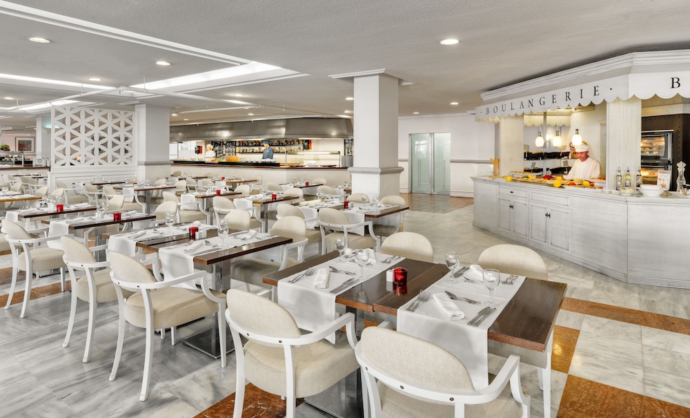 Habitación familiar del hotel H10 Lanzarote Princess