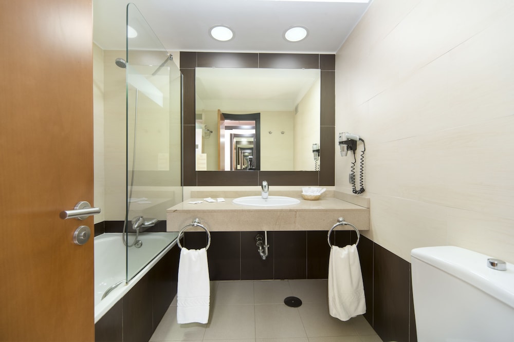 Habitación estándar doble del hotel Lanzarote Village. Foto 7