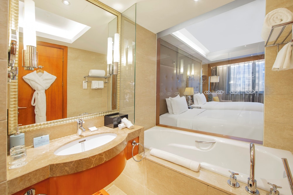 HABITACIÓN DE LUJO, Camas Gemelas, Vistas a la Ciudad del hotel Sofitel Harbin. Foto 5
