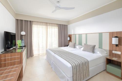 Double room del hotel Riu Paraíso Lanzarote - All Inclusive. Foto 2