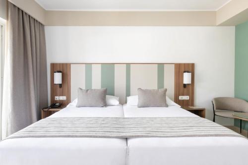 Double Room with Sea View del hotel Riu Paraíso Lanzarote - All Inclusive. Foto 1