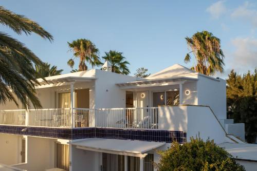 Suite Deluxe con cama extragrande del hotel Barcarola Club. Foto 9