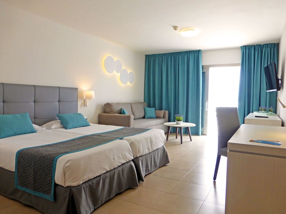 Habitación estándar del hotel Las Costas. Foto 4