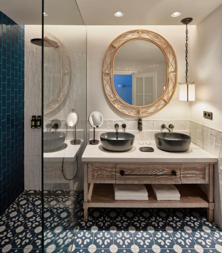 Suite Junior del hotel Seaside Los Jameos Playa