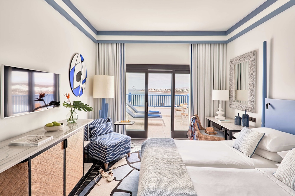 Habitación Deluxe doble del hotel Seaside Los Jameos Playa