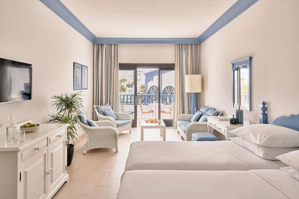 Suite junior del hotel Seaside Los Jameos Playa