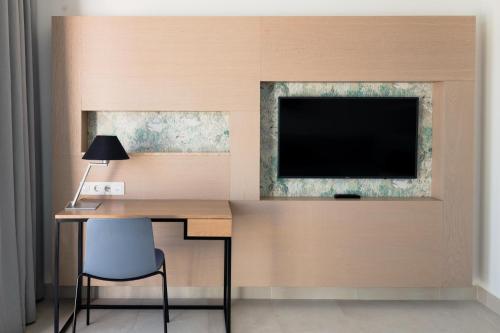 Suite Vista Mar Balcón o Terraza Planta Alta del hotel Plus Fariones Suite. Foto 3