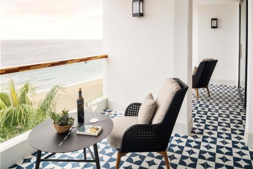 Ocean Suite Sea View del hotel Fariones. Foto 2