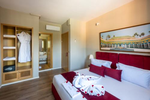 Habitación Doble Deluxe con vistas a la ciudad - 1 o 2 camas del hotel Mabrouk. Foto 7