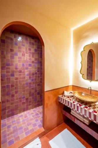 Suite Deluxe del hotel Mabrouk. Foto 11