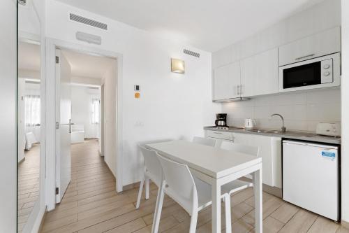 Apartamento Superior de 1 dormitorio del hotel Thb Flora. Foto 6