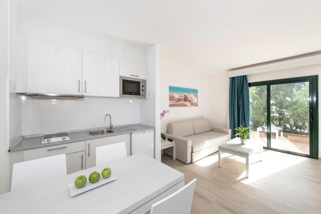 Apartamento 2 habitaciones del hotel Thb Flora. Foto 1