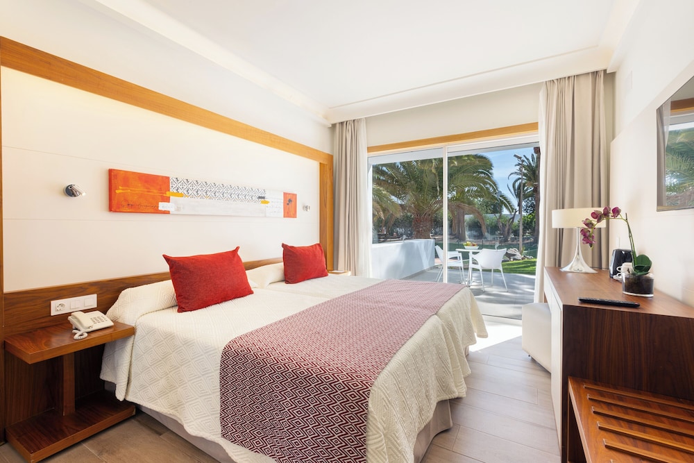 Standard Double Room, Balcony del hotel Hipotels La Geria. Foto 5