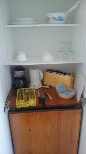 Estudio con vistas a la piscina del hotel Panorama. Foto 3