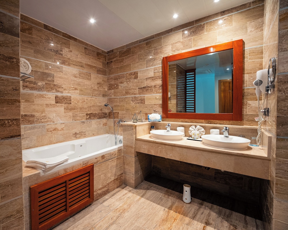 Suite Junior del hotel Cofresi Palm Beach. Foto 4